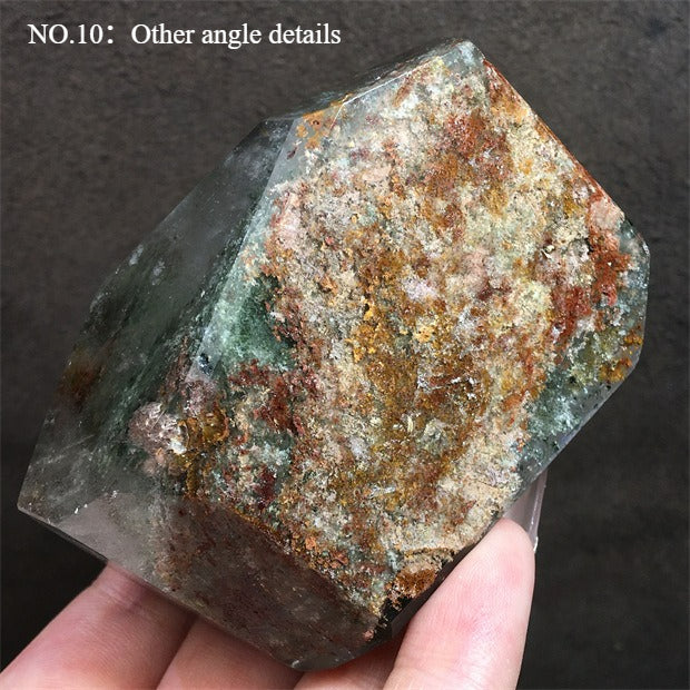 Natural green ghost stone ornaments, irregular shapes, energy stones, four-season ghost cornucopia, thousand-layer pyramid ore specimens, home decoration ornaments