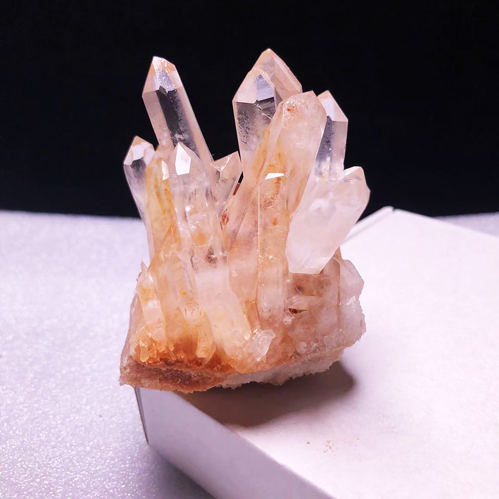 Natural crystal cluster raw stone mine standard ornaments, home decoration original ecological ornamental stone, white crystal cluster crystal flower