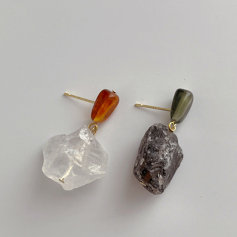 Natural irregular crystal stone earrings, French retro design, s925 silver needle contrast earrings