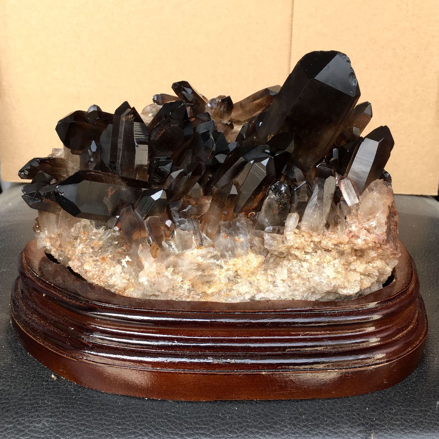Natural black crystal cluster ornaments (without base)