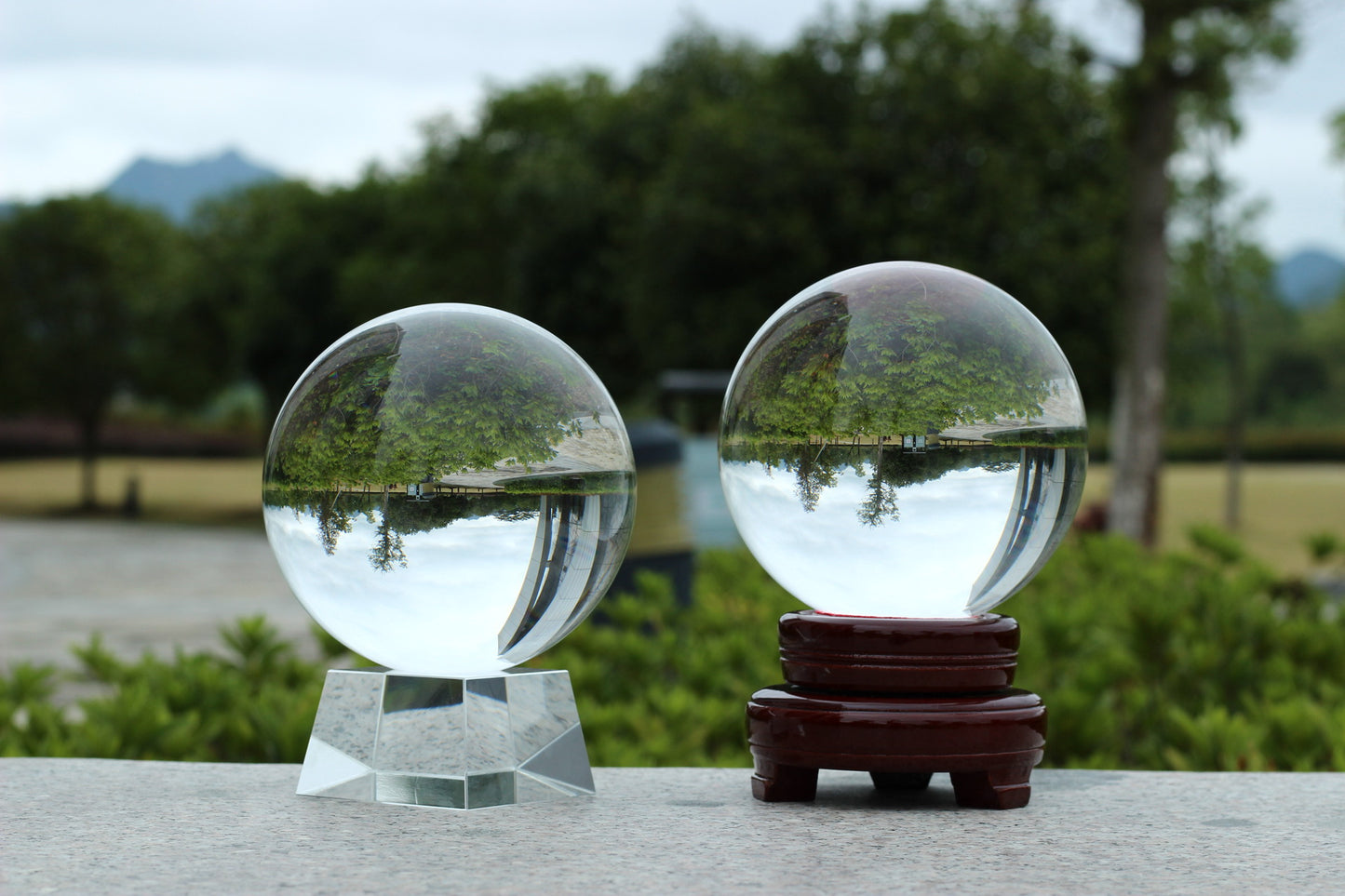 Transparent white crystal ball, crystal ball ornaments