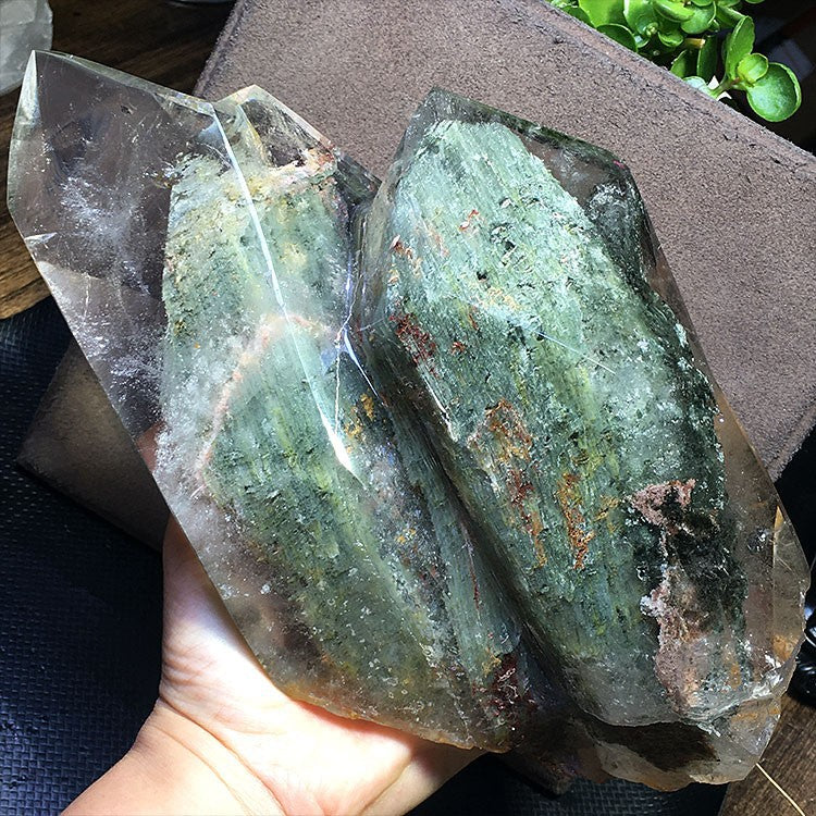 Natural green ghost crystal, colored ghost, hexagonal raw stone column, dark green multi-headed raw stone ore mark, home feng shui ornaments