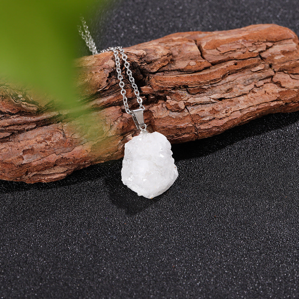 Natural irregular crystal pendant, raw stone necklace, DIY jewelry accessories, gravel pendant necklace