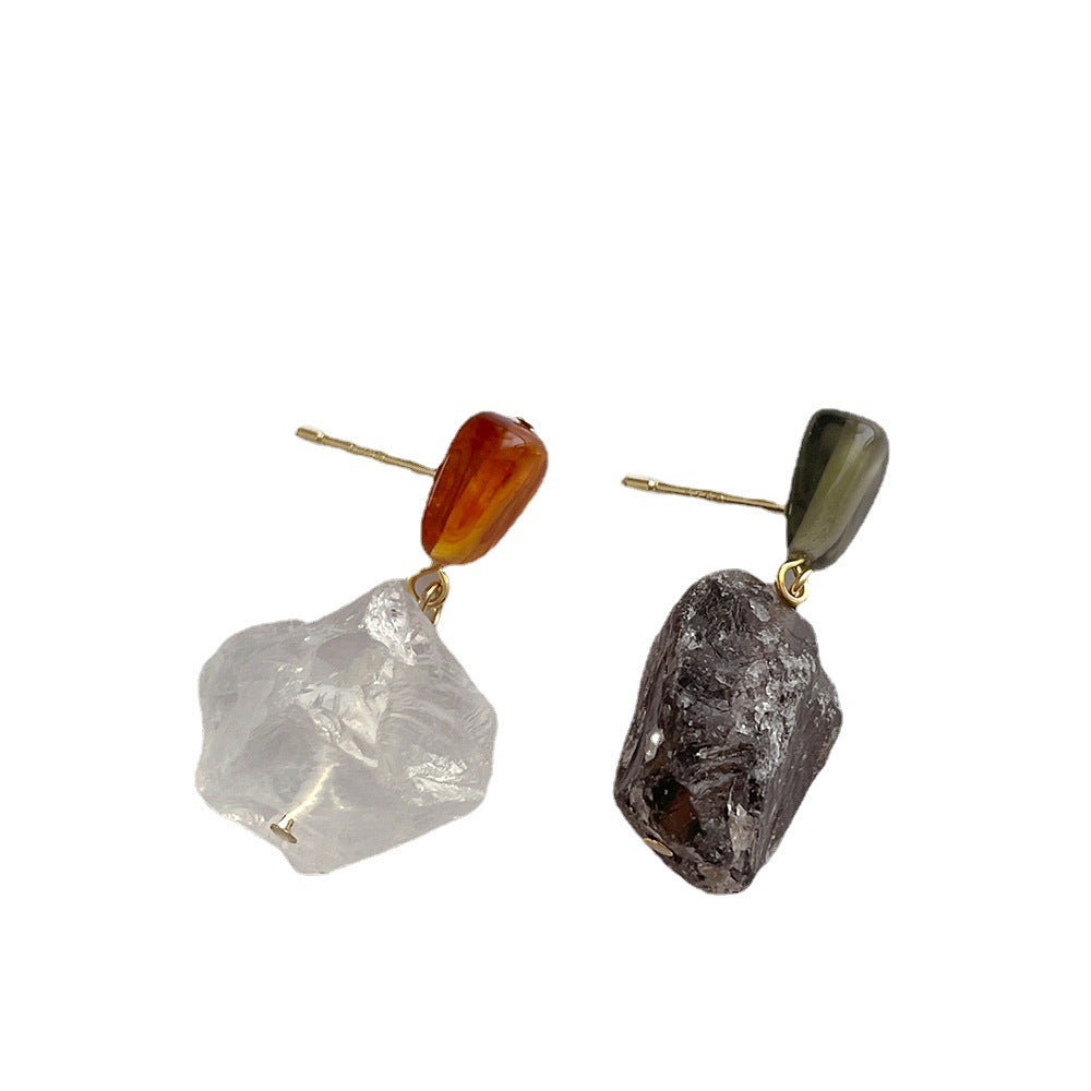 Natural irregular crystal stone earrings, French retro design, s925 silver needle contrast earrings