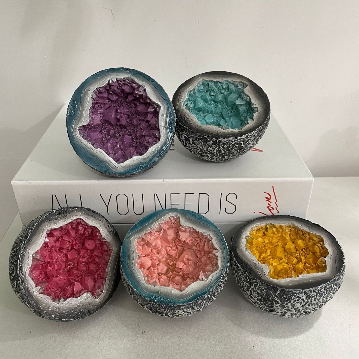 Creative candle bowl retro resin crafts, desktop decorations, candle aromatherapy containers
