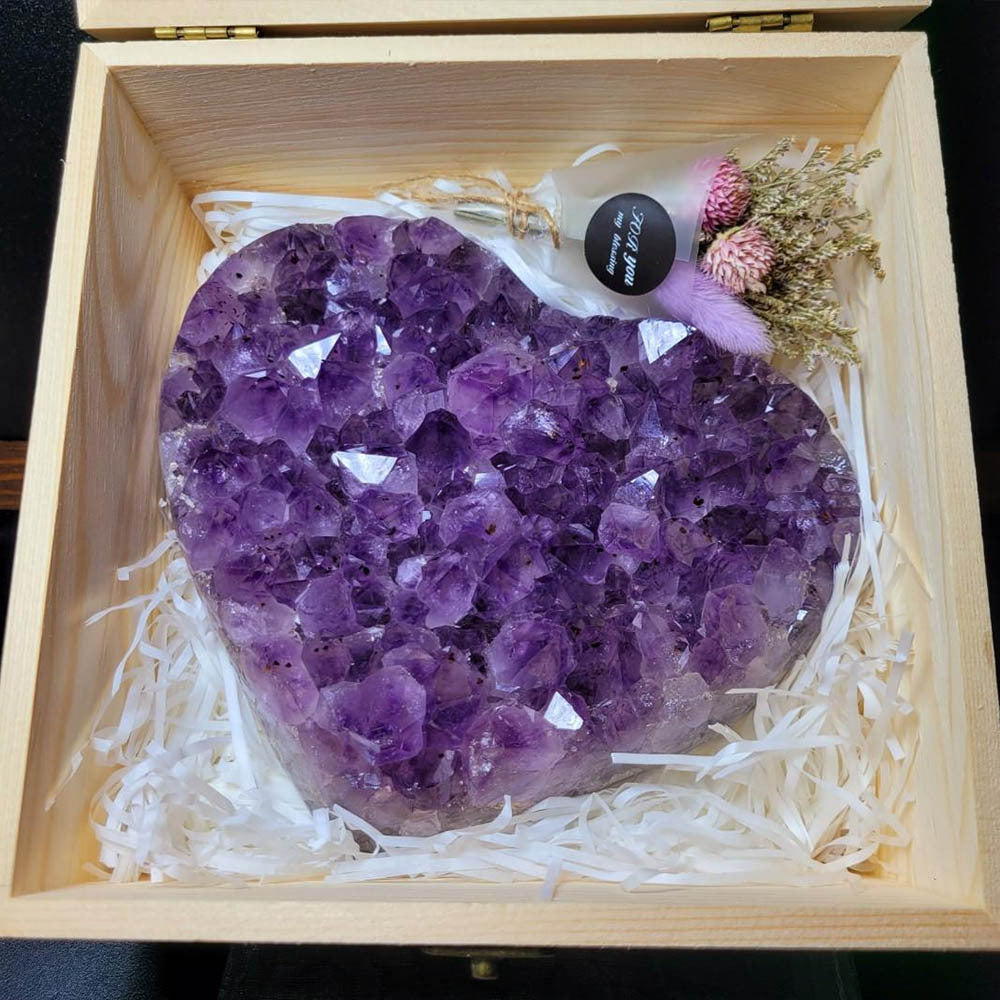 Natural amethyst cluster heart-shaped specimen, Brazilian deep amethyst rough stone, home decoration craft ornaments