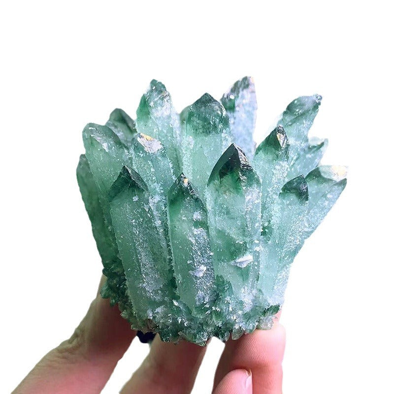 Green crystal cluster ornaments, crystal crafts, natural crystal stones, home feng shui decoration