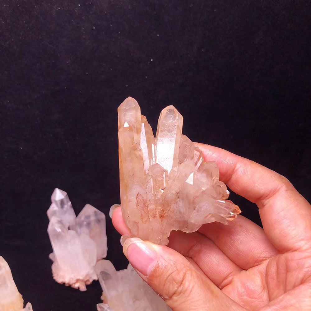 Natural crystal cluster raw stone mine standard ornaments, home decoration original ecological ornamental stone, white crystal cluster crystal flower