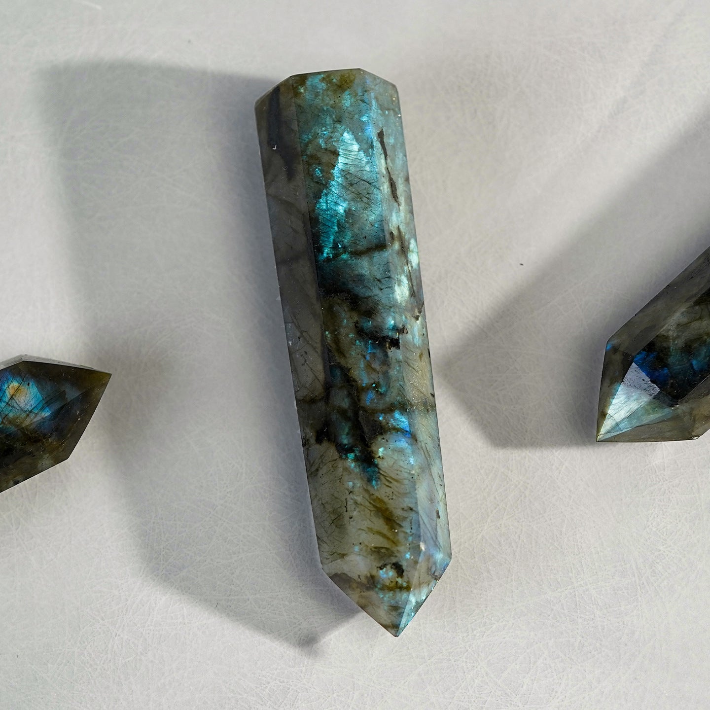 Natural crystal moonstone, labradorite moonstone single pointed column, hexagonal prism ornaments, crystal raw stone column
