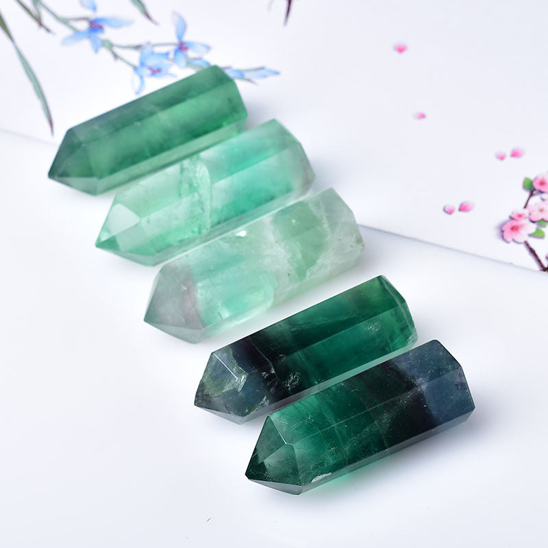 Natural crystal hexagonal green fluorite crystal column