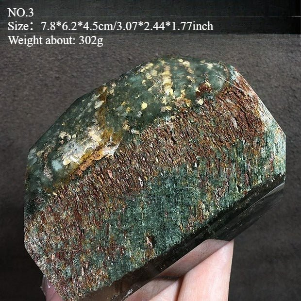 Natural green ghost stone ornaments, irregular shapes, energy stones, four-season ghost cornucopia, thousand-layer pyramid ore specimens, home decoration ornaments