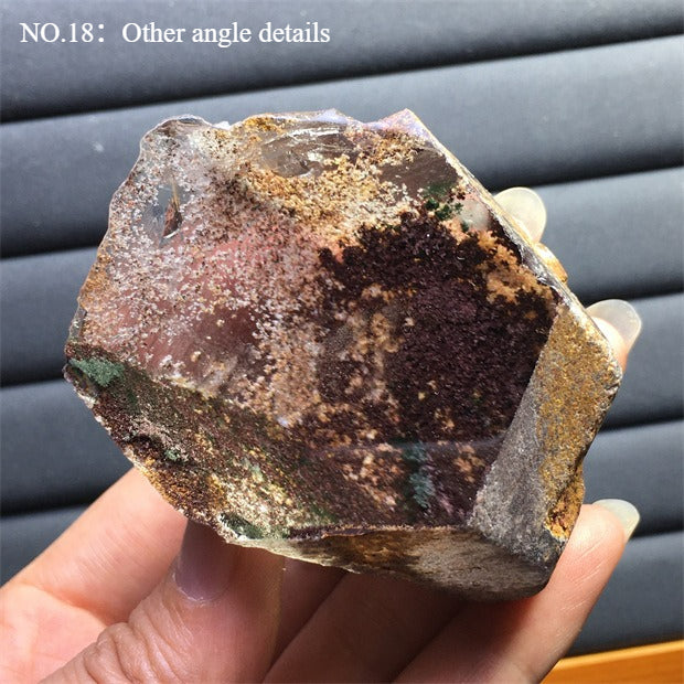 Natural green ghost stone ornaments, irregular shapes, energy stones, four-season ghost cornucopia, thousand-layer pyramid ore specimens, home decoration ornaments