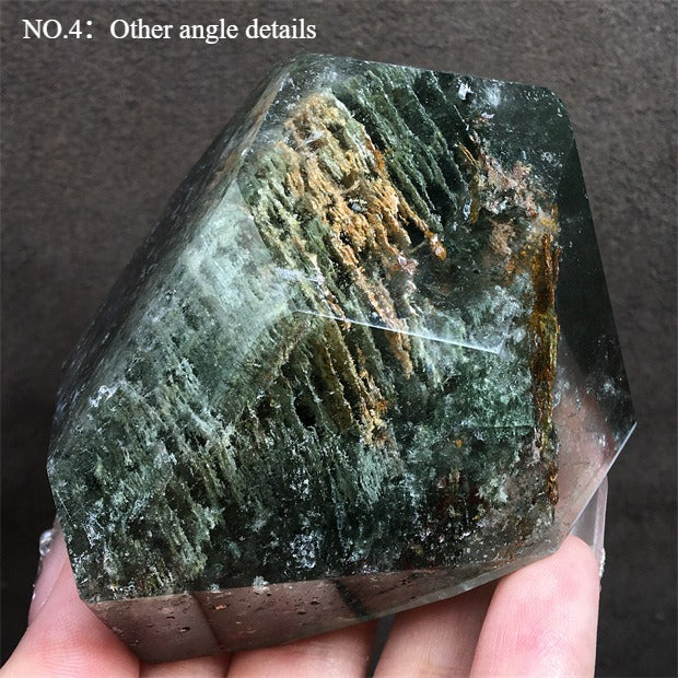Natural green ghost stone ornaments, irregular shapes, energy stones, four-season ghost cornucopia, thousand-layer pyramid ore specimens, home decoration ornaments