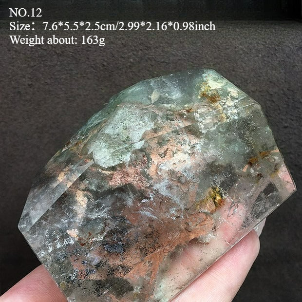 Natural green ghost stone ornaments, irregular shapes, energy stones, four-season ghost cornucopia, thousand-layer pyramid ore specimens, home decoration ornaments